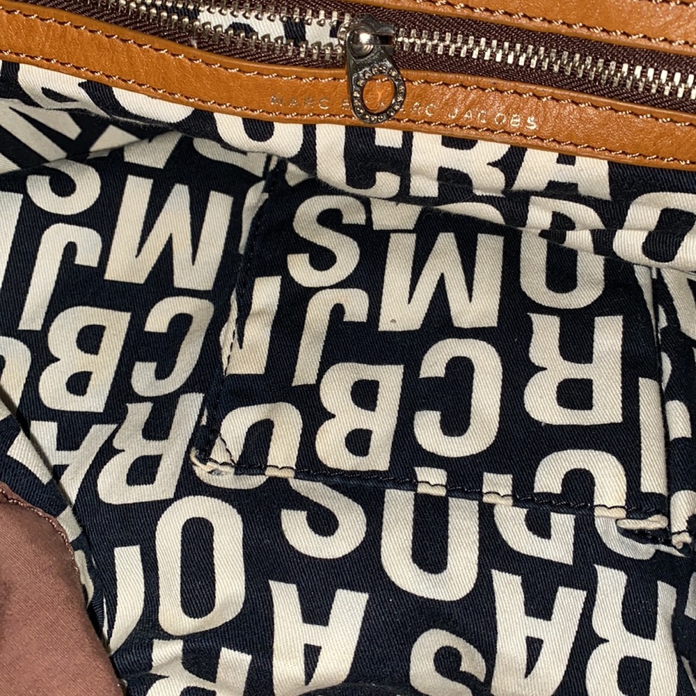 Marc by Marc Jacobs purse - Picture 2 of 5